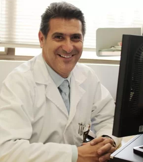 Dr. Daniel Botero